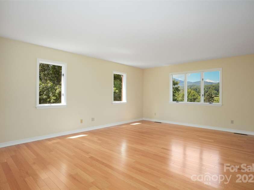 30 Harrell Drive, Lake Junaluska, NC 28745.  MLS# CAR4291834, YatesRealty ID 34112. 