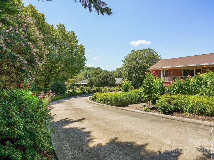 30 Harrell Drive, Lake Junaluska, NC 28745.  MLS# CAR4291834, YatesRealty ID 34112. 