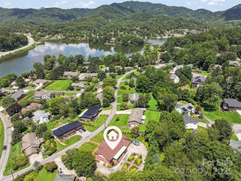 30 Harrell Drive, Lake Junaluska, NC 28745.  MLS# CAR4291834, YatesRealty ID 34112. 