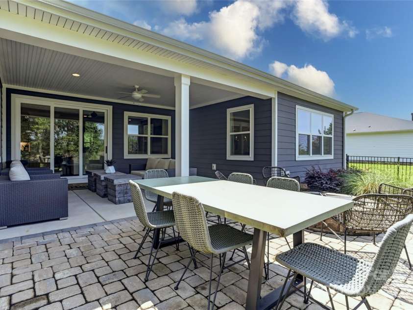 5429 Ellicott Rock Court, Denver, NC 28037.  MLS# CAR4295720, YatesRealty ID 34114. Back of Home