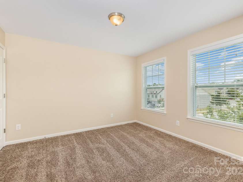 3225 Saddlebrook Drive, Midland, NC 28107.  MLS# CAR4295181, YatesRealty ID 34119. 