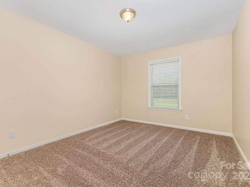 3225 Saddlebrook Drive, Midland, NC 28107.  MLS# CAR4295181, YatesRealty ID 34119. 