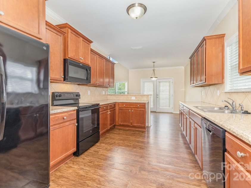 3225 Saddlebrook Drive, Midland, NC 28107.  MLS# CAR4295181, YatesRealty ID 34119. 