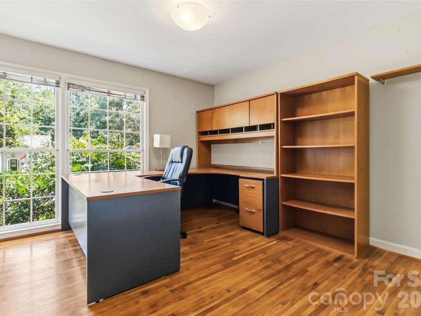 3900 Riverbend Road, Charlotte, NC 28210.  MLS# CAR4396469, YatesRealty ID 34119. 