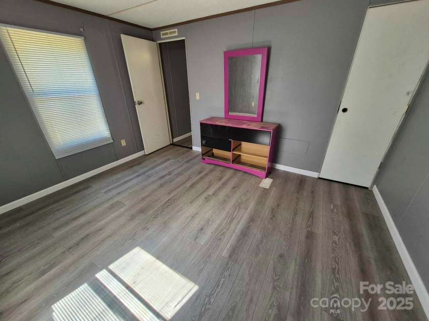 193 Teva Hollow Lane, Taylorsville, NC 28681.  MLS# CAR4294082, YatesRealty ID 34120. 