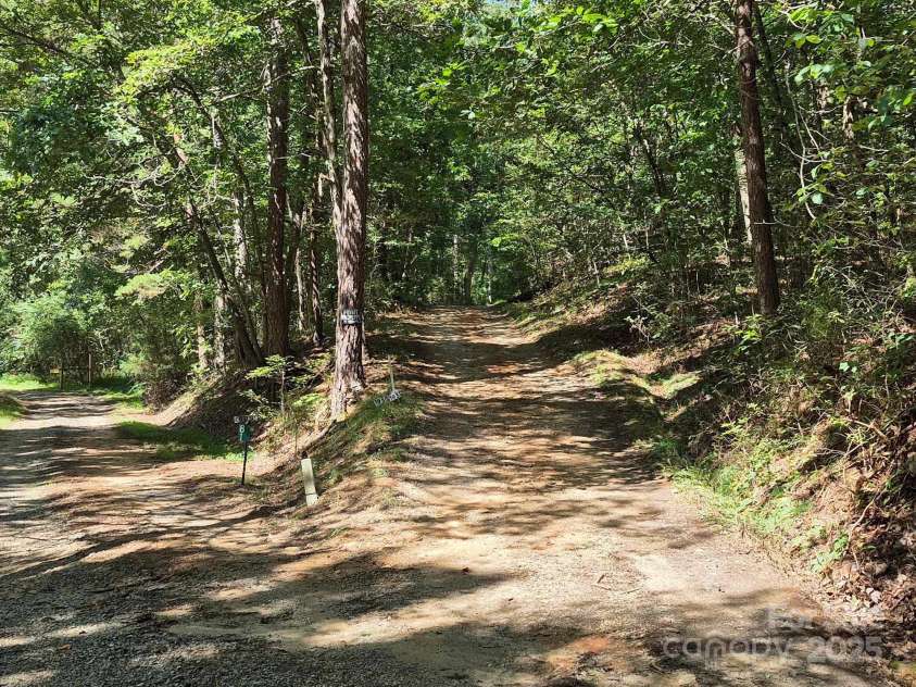 193 Teva Hollow Lane, Taylorsville, NC 28681.  MLS# CAR4294082, YatesRealty ID 34120. 