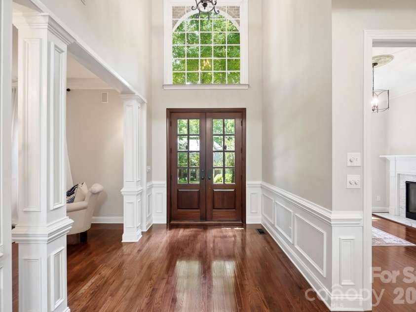 3529 Mountain Cove Drive, Charlotte, NC 28216.  MLS# CAR4394140, YatesRealty ID 34120. 