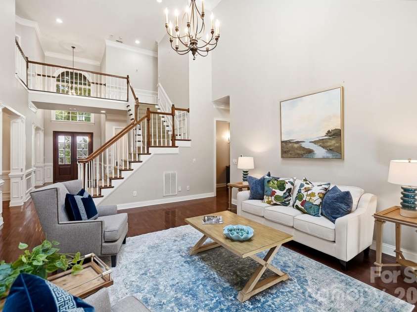 3529 Mountain Cove Drive, Charlotte, NC 28216.  MLS# CAR4394140, YatesRealty ID 34120. 