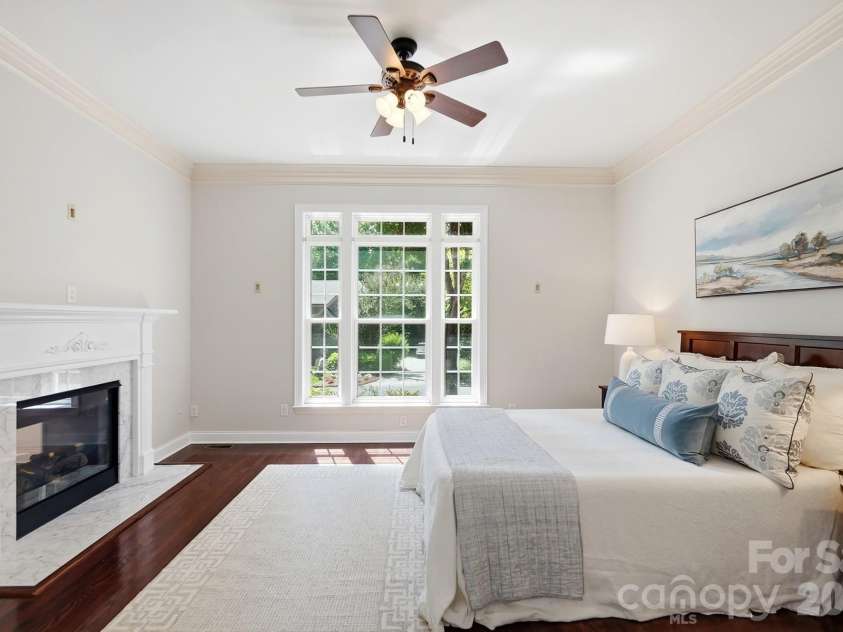 3529 Mountain Cove Drive, Charlotte, NC 28216.  MLS# CAR4394140, YatesRealty ID 34120. 