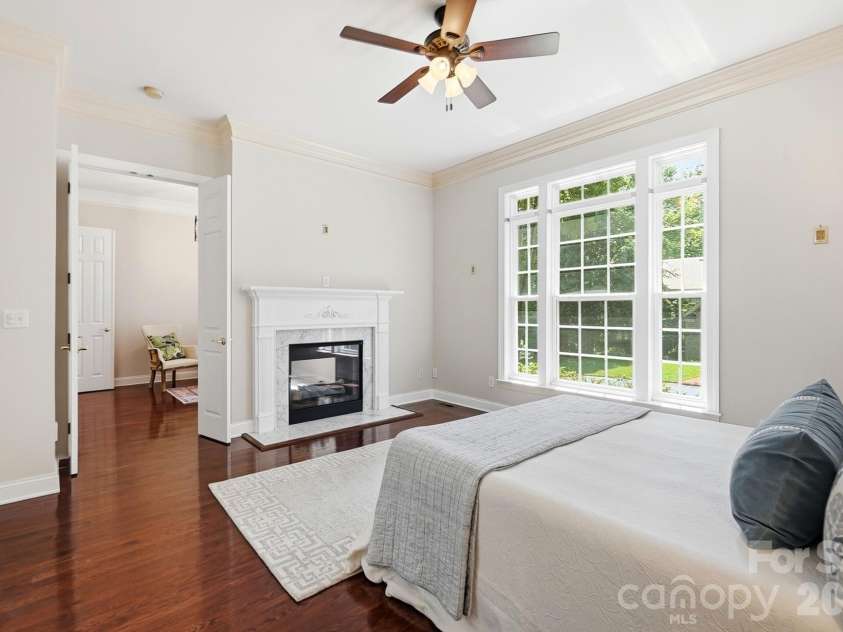3529 Mountain Cove Drive, Charlotte, NC 28216.  MLS# CAR4394140, YatesRealty ID 34120. 