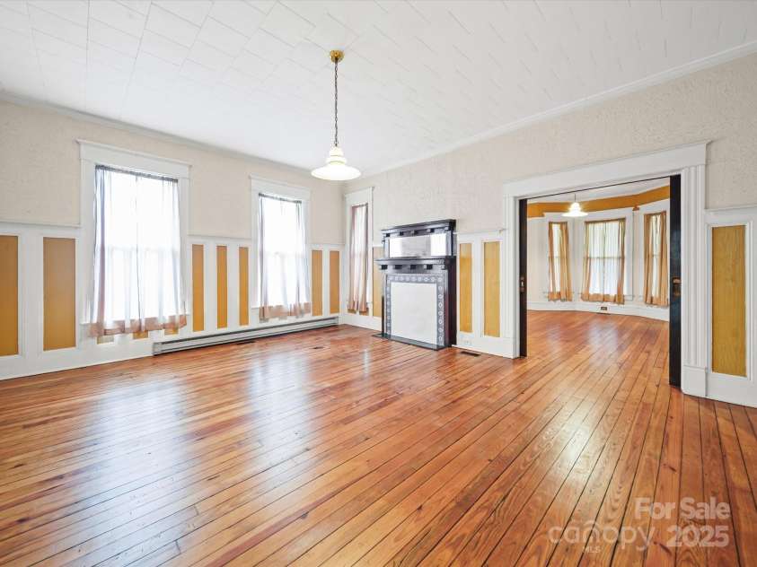 321 Main Street, Morven, NC 28119.  MLS# CAR4287589, YatesRealty ID 34122. 