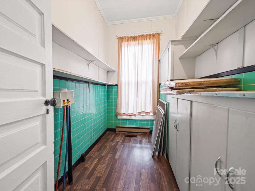 321 Main Street, Morven, NC 28119.  MLS# CAR4287589, YatesRealty ID 34122. 