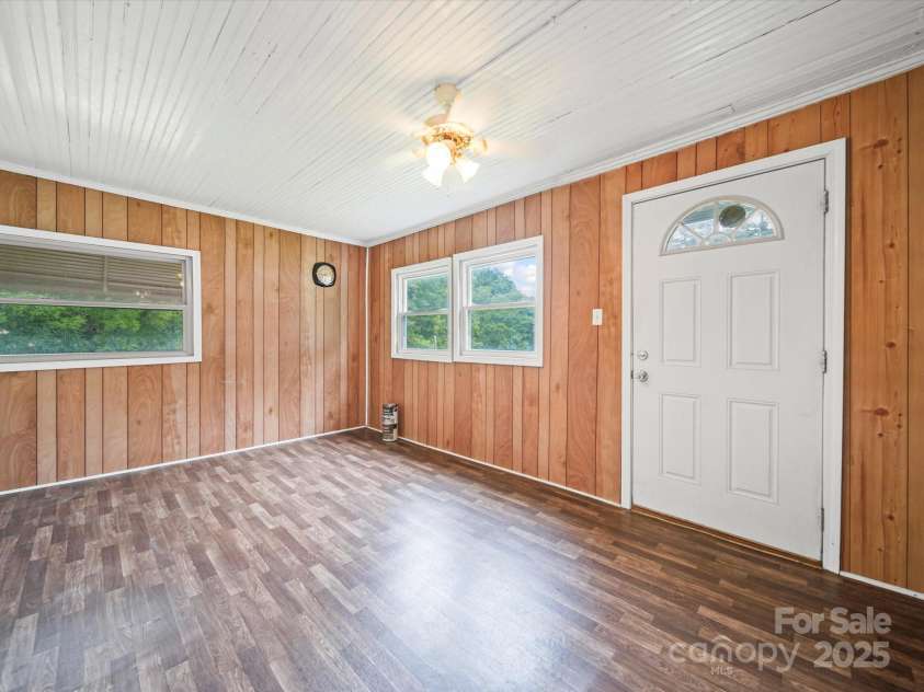 321 Main Street, Morven, NC 28119.  MLS# CAR4287589, YatesRealty ID 34122. 