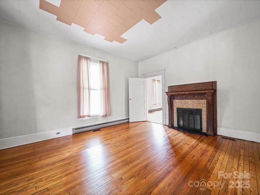 321 Main Street, Morven, NC 28119.  MLS# CAR4287589, YatesRealty ID 34122. 