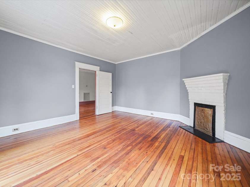 321 Main Street, Morven, NC 28119.  MLS# CAR4287589, YatesRealty ID 34122. 