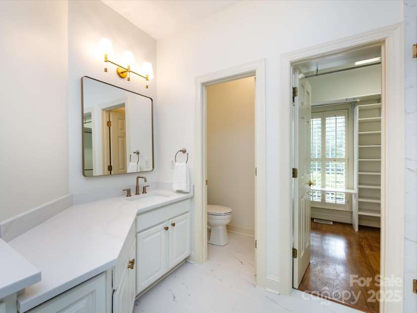 5816 Valley Stream Trail, Waxhaw, NC 28173.  MLS# CAR4262900, YatesRealty ID 34123. 