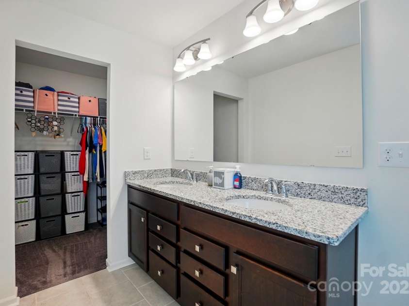 1578 Whitman Court, York, SC 29745.  MLS# CAR4247411, YatesRealty ID 34125. 