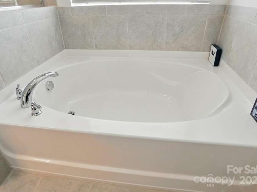 1578 Whitman Court, York, SC 29745.  MLS# CAR4247411, YatesRealty ID 34125. 