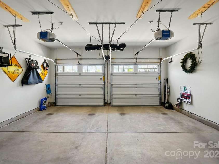 1578 Whitman Court, York, SC 29745.  MLS# CAR4247411, YatesRealty ID 34125. 