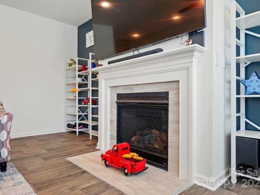 1578 Whitman Court, York, SC 29745.  MLS# CAR4247411, YatesRealty ID 34125. 