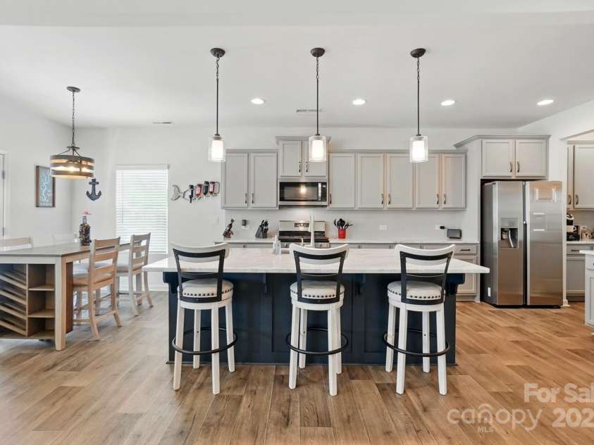 1578 Whitman Court, York, SC 29745.  MLS# CAR4247411, YatesRealty ID 34125. 