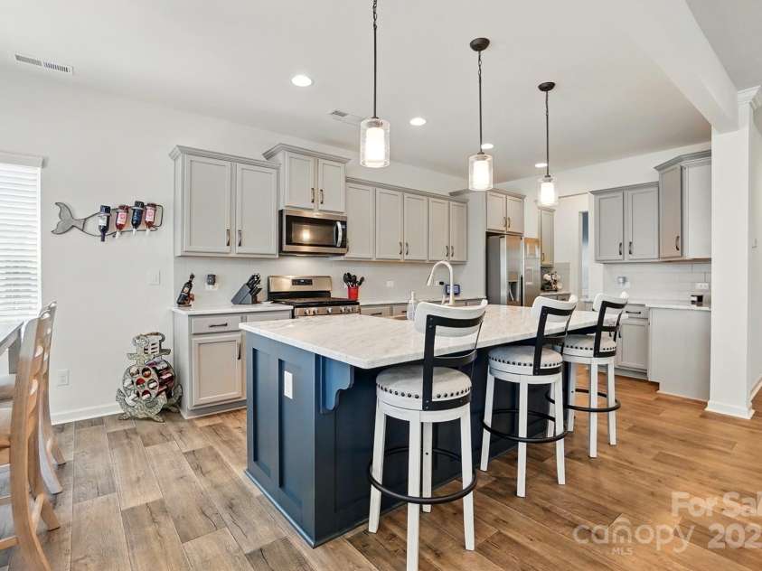 1578 Whitman Court, York, SC 29745.  MLS# CAR4247411, YatesRealty ID 34125. 