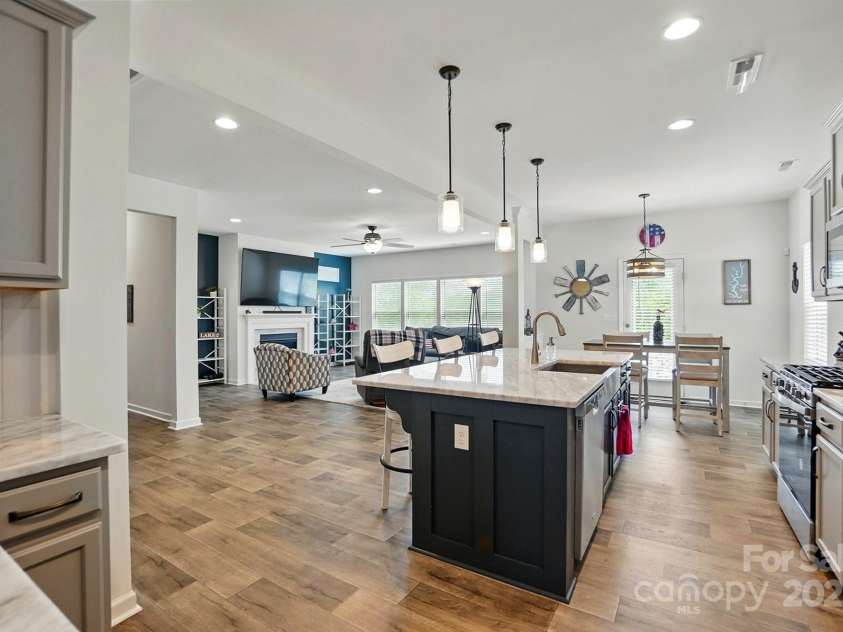 1578 Whitman Court, York, SC 29745.  MLS# CAR4247411, YatesRealty ID 34125. 