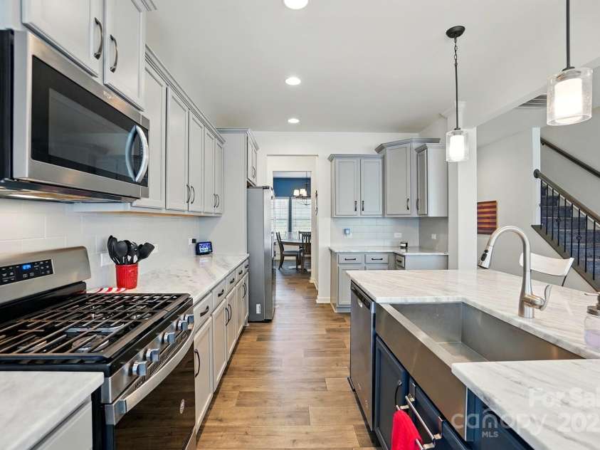 1578 Whitman Court, York, SC 29745.  MLS# CAR4247411, YatesRealty ID 34125. 