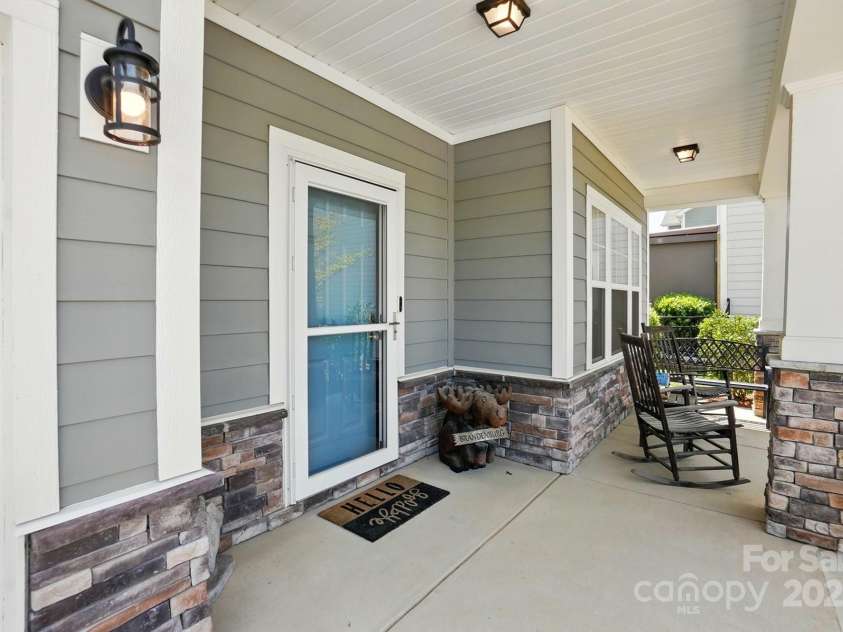 1578 Whitman Court, York, SC 29745.  MLS# CAR4247411, YatesRealty ID 34125. Relax on your covered front porch.