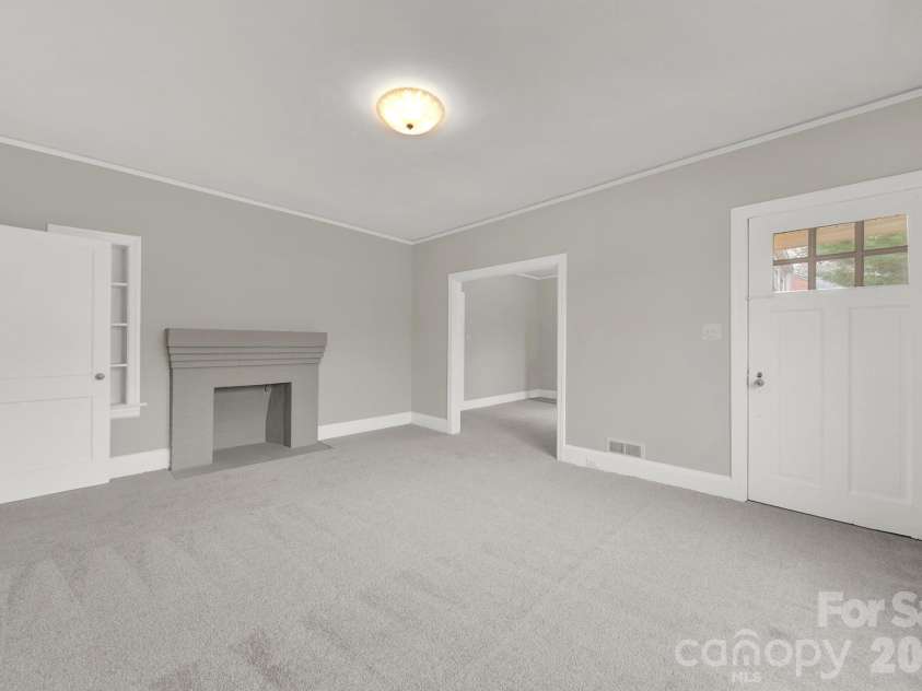 951 Cedar Street, Rock Hill, SC 29730.  MLS# CAR4398031, YatesRealty ID 34126. 