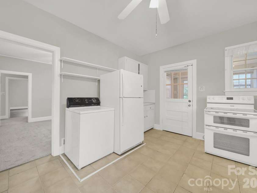 951 Cedar Street, Rock Hill, SC 29730.  MLS# CAR4398031, YatesRealty ID 34126. 