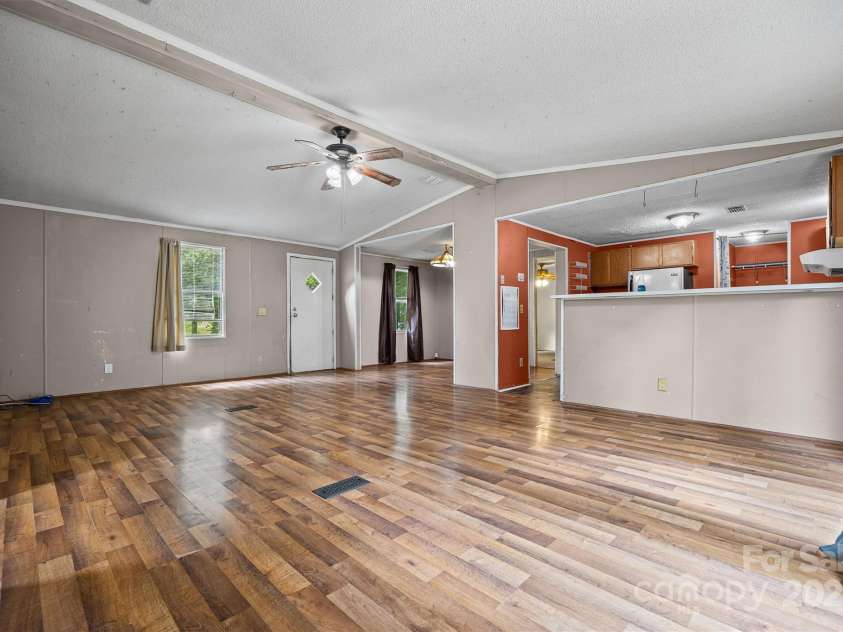 189 Schoolside Drive, Rock Hill, SC 29730.  MLS# CAR4293748, YatesRealty ID 34130. 