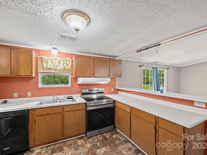 189 Schoolside Drive, Rock Hill, SC 29730.  MLS# CAR4293748, YatesRealty ID 34130. 