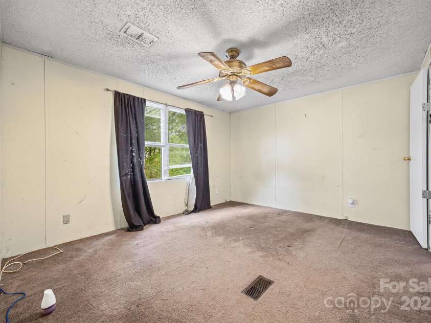 189 Schoolside Drive, Rock Hill, SC 29730.  MLS# CAR4293748, YatesRealty ID 34130. 