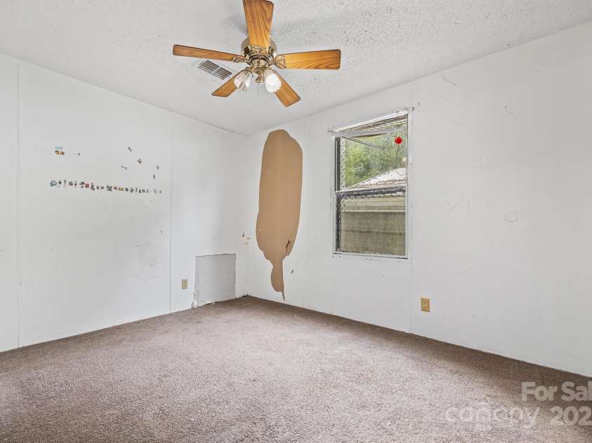 189 Schoolside Drive, Rock Hill, SC 29730.  MLS# CAR4293748, YatesRealty ID 34130. Bedrook