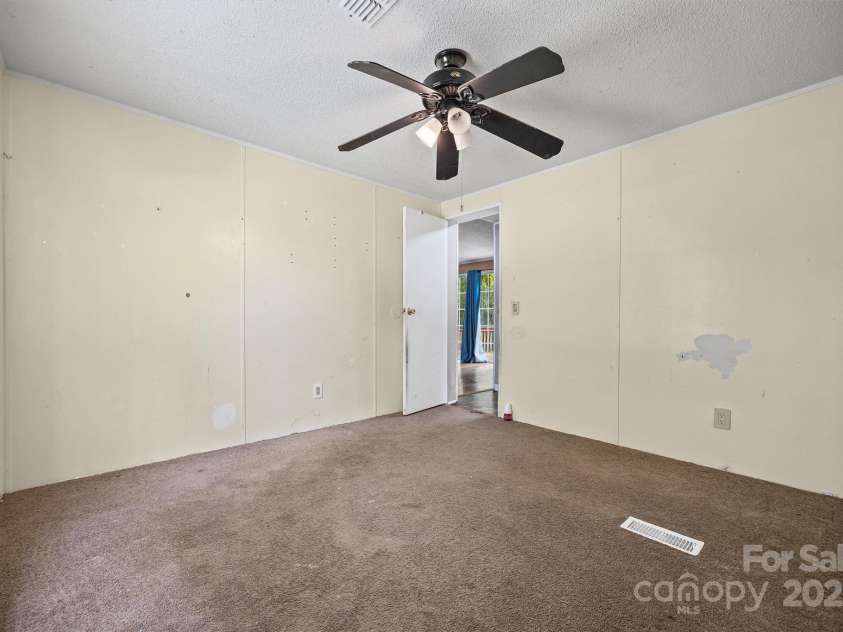 189 Schoolside Drive, Rock Hill, SC 29730.  MLS# CAR4293748, YatesRealty ID 34130. Bedroom