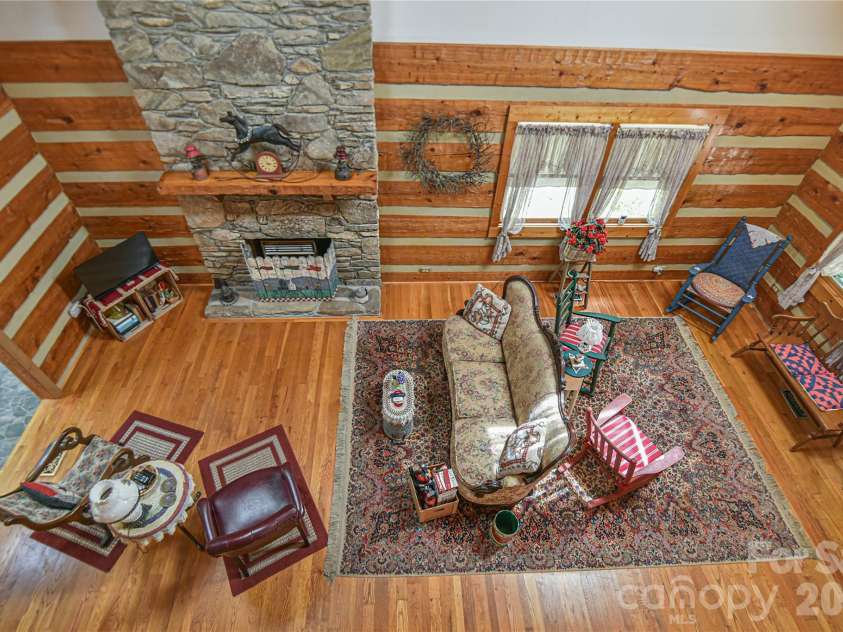 896 Aiken Road, Asheville, NC 28804.  MLS# CAR4397988, YatesRealty ID 34130. 
