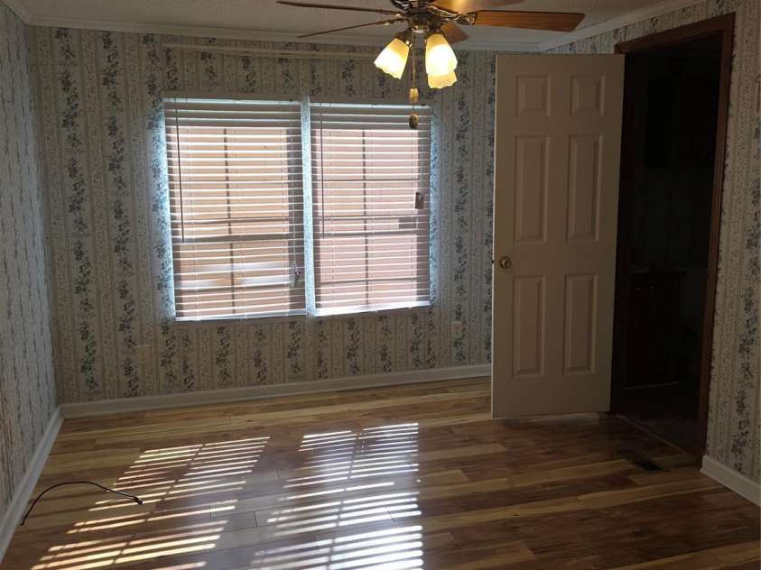 1395 Cape Hickory Road, Hickory, NC 28601.  MLS# CAR4394220, YatesRealty ID 34131. 2nd bedroom