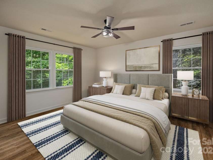 8337 Norcroft Drive, Charlotte, NC 28269.  MLS# CAR4275971, YatesRealty ID 34132. 