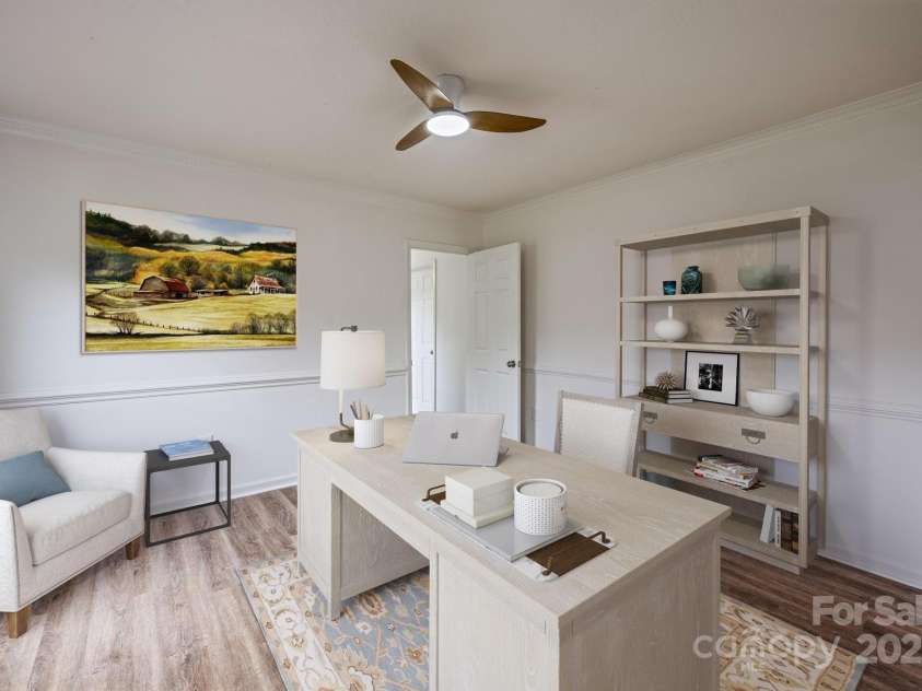 8337 Norcroft Drive, Charlotte, NC 28269.  MLS# CAR4275971, YatesRealty ID 34132. 