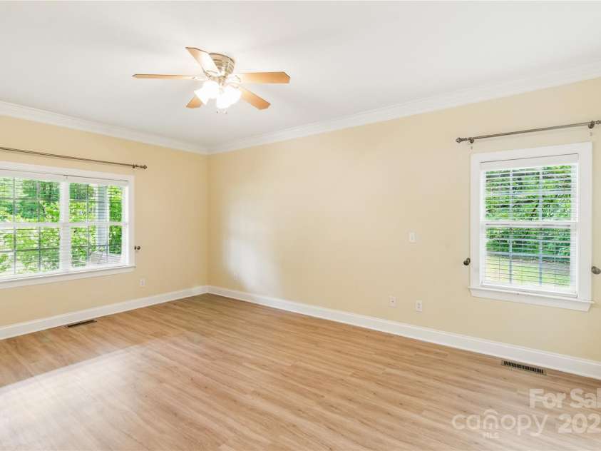 8622 Lower Rocky River Road, Concord, NC 28025.  MLS# CAR4262866, YatesRealty ID 34133. 