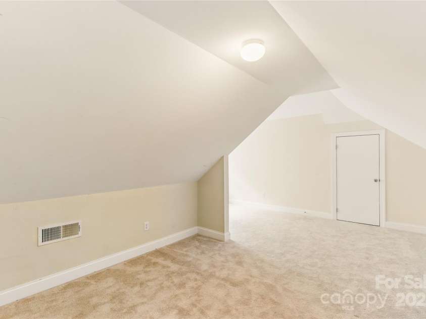 8622 Lower Rocky River Road, Concord, NC 28025.  MLS# CAR4262866, YatesRealty ID 34133. 