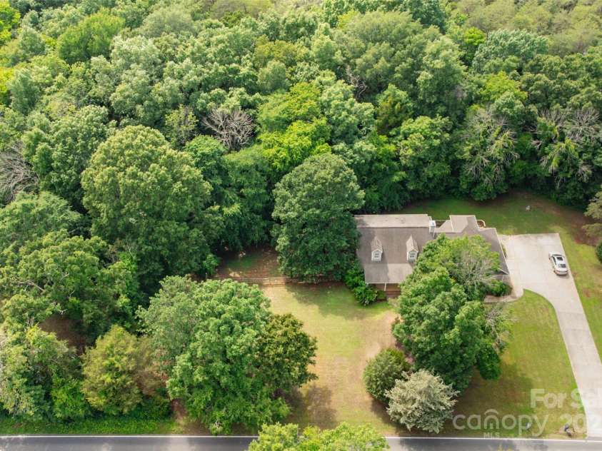 8622 Lower Rocky River Road, Concord, NC 28025.  MLS# CAR4262866, YatesRealty ID 34133. 