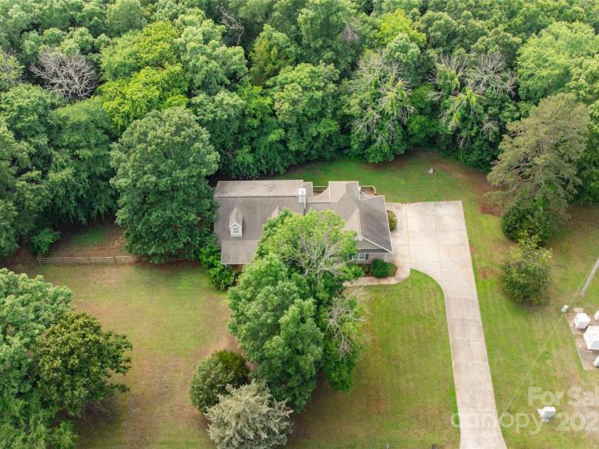 8622 Lower Rocky River Road, Concord, NC 28025.  MLS# CAR4262866, YatesRealty ID 34133. 