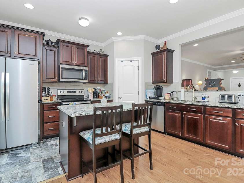 1256 Whitehall Hill Road, York, SC 29745.  MLS# CAR4293568, YatesRealty ID 34134. 