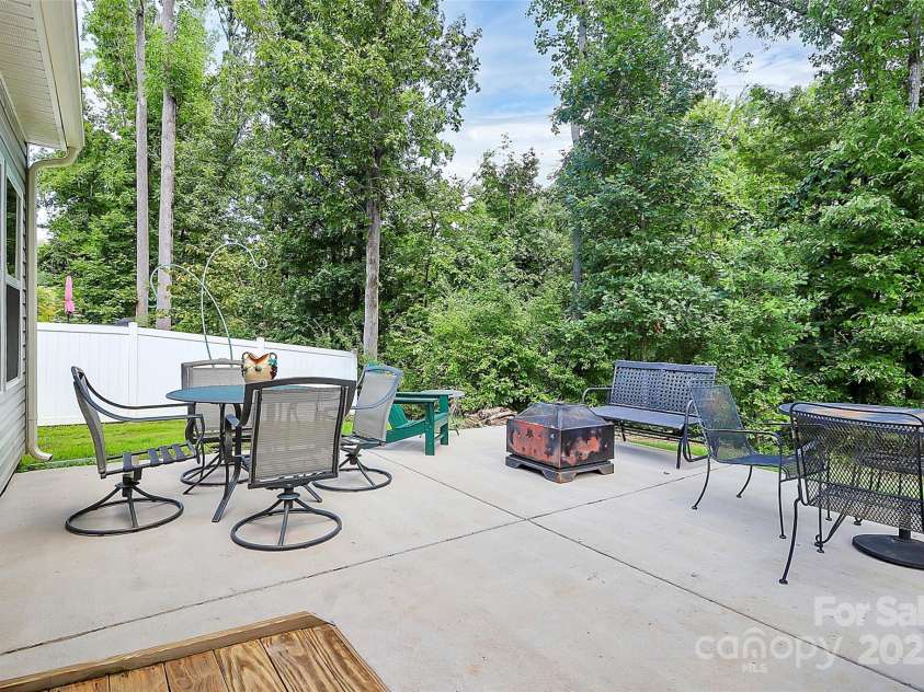 1256 Whitehall Hill Road, York, SC 29745.  MLS# CAR4293568, YatesRealty ID 34134. 