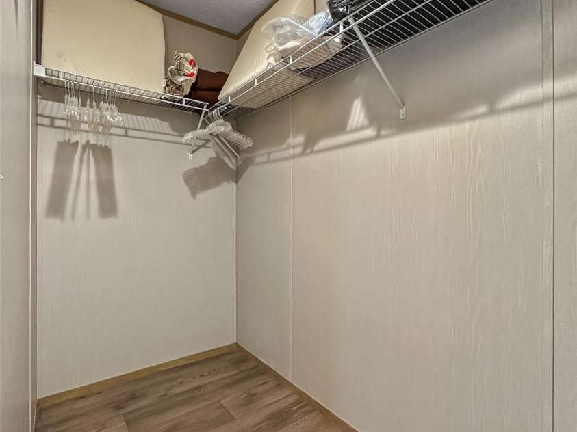 624 Legion Road, Lenoir, NC 28645.  MLS# CAR4294315, YatesRealty ID 34136. 