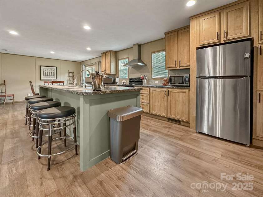 624 Legion Road, Lenoir, NC 28645.  MLS# CAR4294315, YatesRealty ID 34136. 