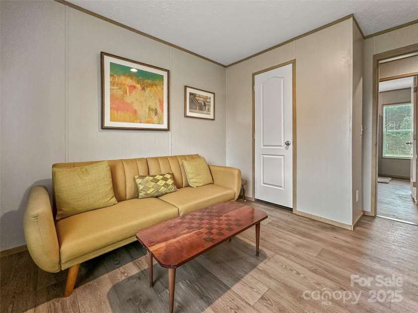 624 Legion Road, Lenoir, NC 28645.  MLS# CAR4294315, YatesRealty ID 34136. 