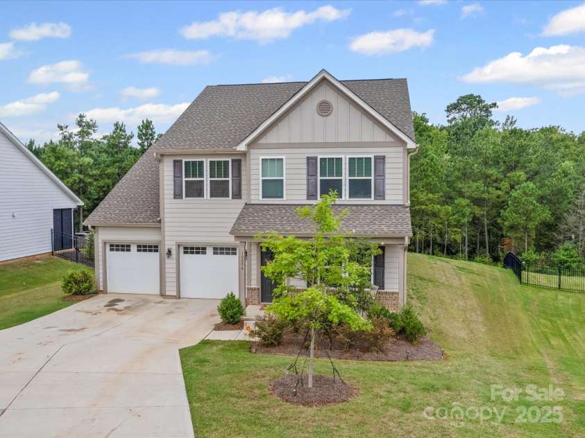 10096 Jack Nicklaus Drive, Lancaster, SC 29720.  MLS# CAR4290896, YatesRealty ID 34137. 